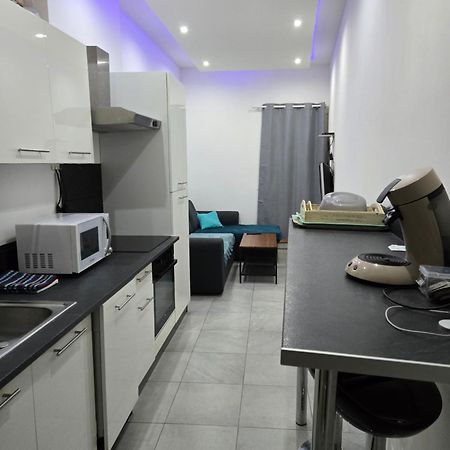 Appart 40M2 Independant, Confortable Avec Terasse Lunel  Buitenkant foto